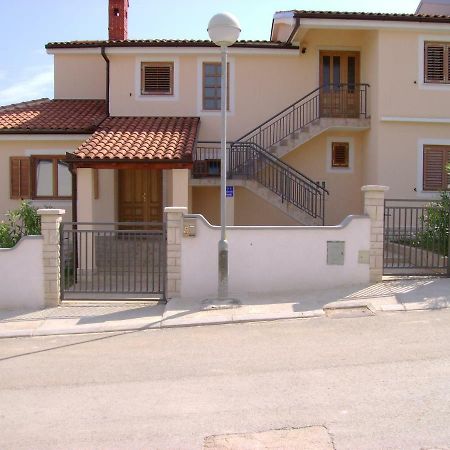 Villa Marianne Винкуран Екстериор снимка