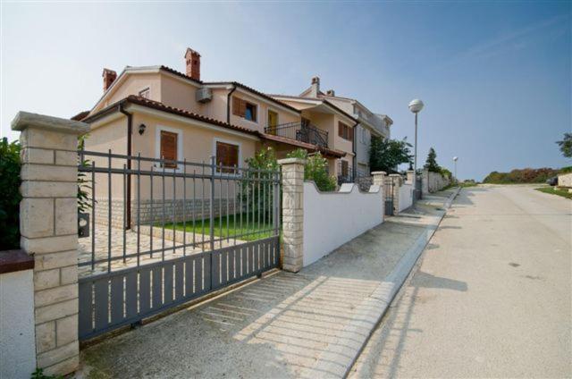 Villa Marianne Винкуран Екстериор снимка